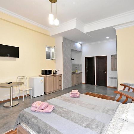 Modern Apartments And Tours Yerevan Luaran gambar