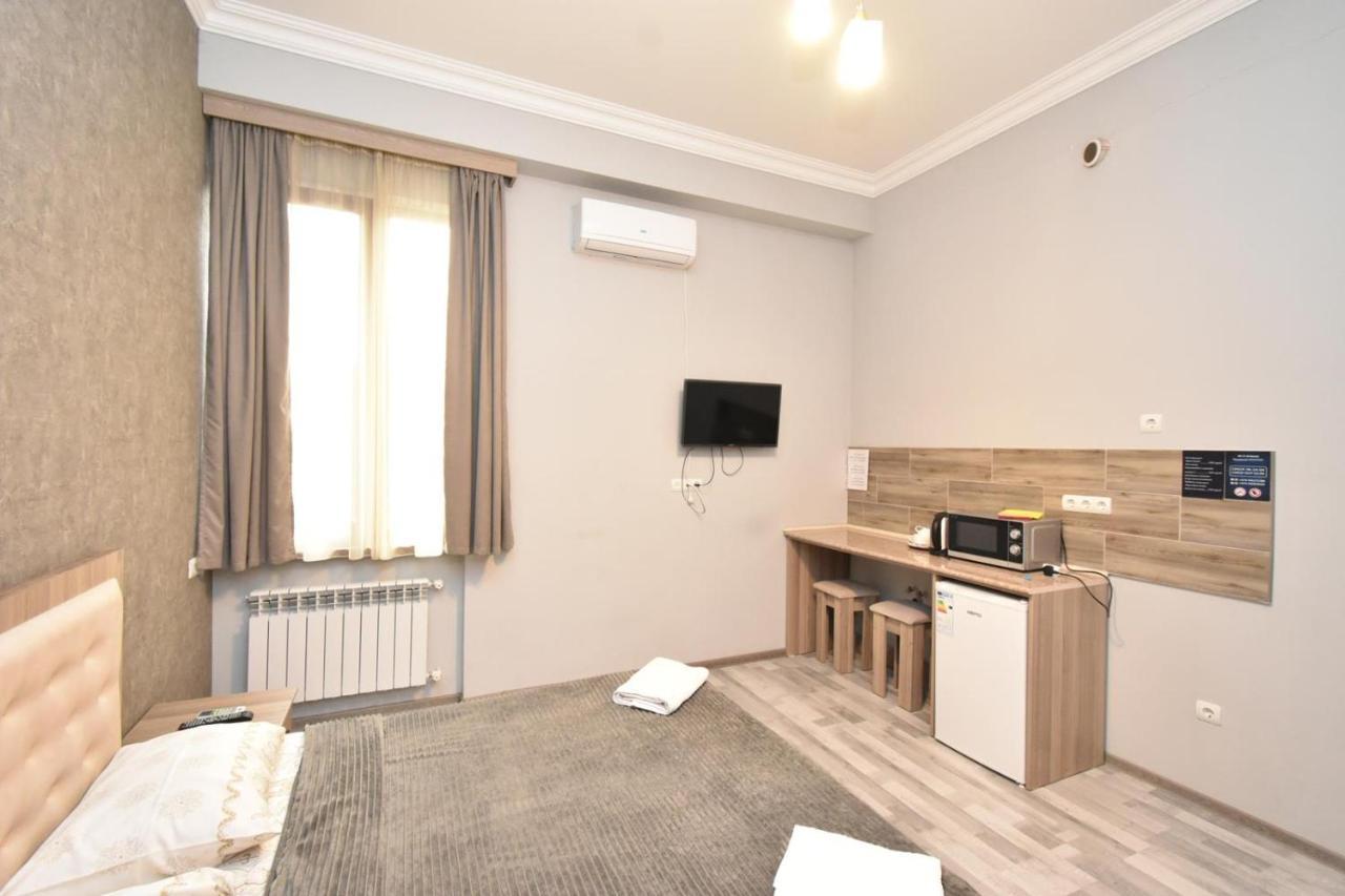 Modern Apartments And Tours Yerevan Luaran gambar