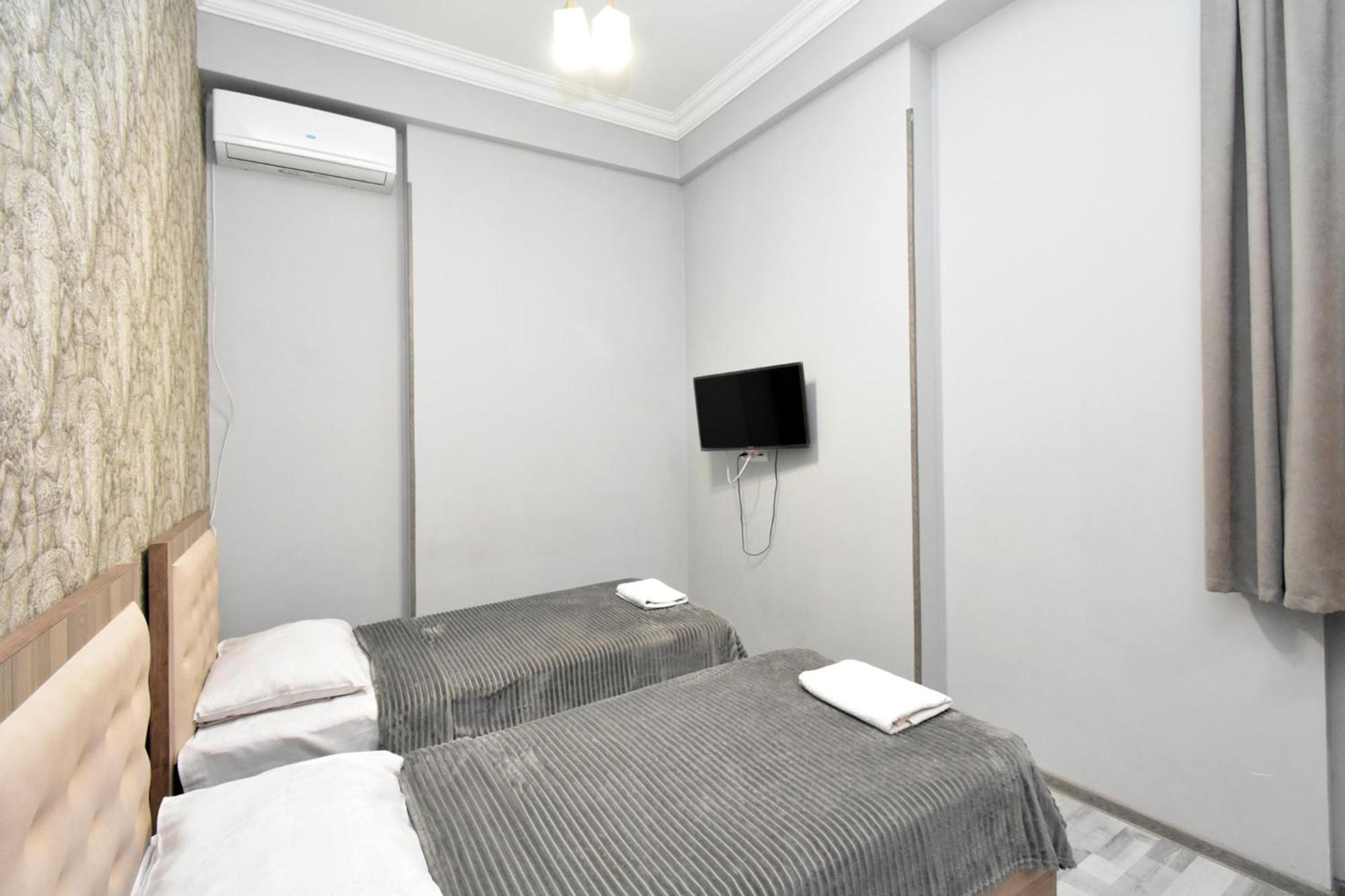Modern Apartments And Tours Yerevan Luaran gambar