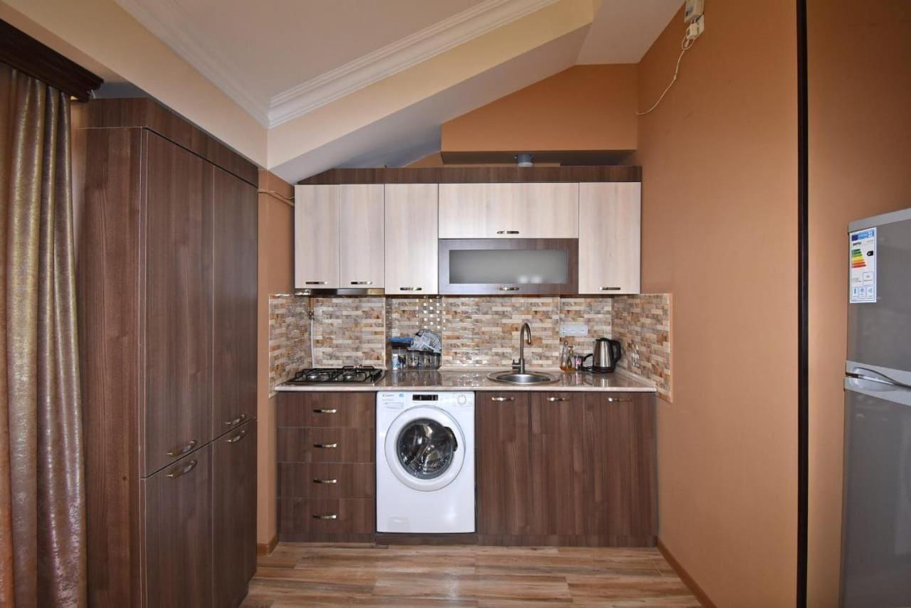 Modern Apartments And Tours Yerevan Luaran gambar