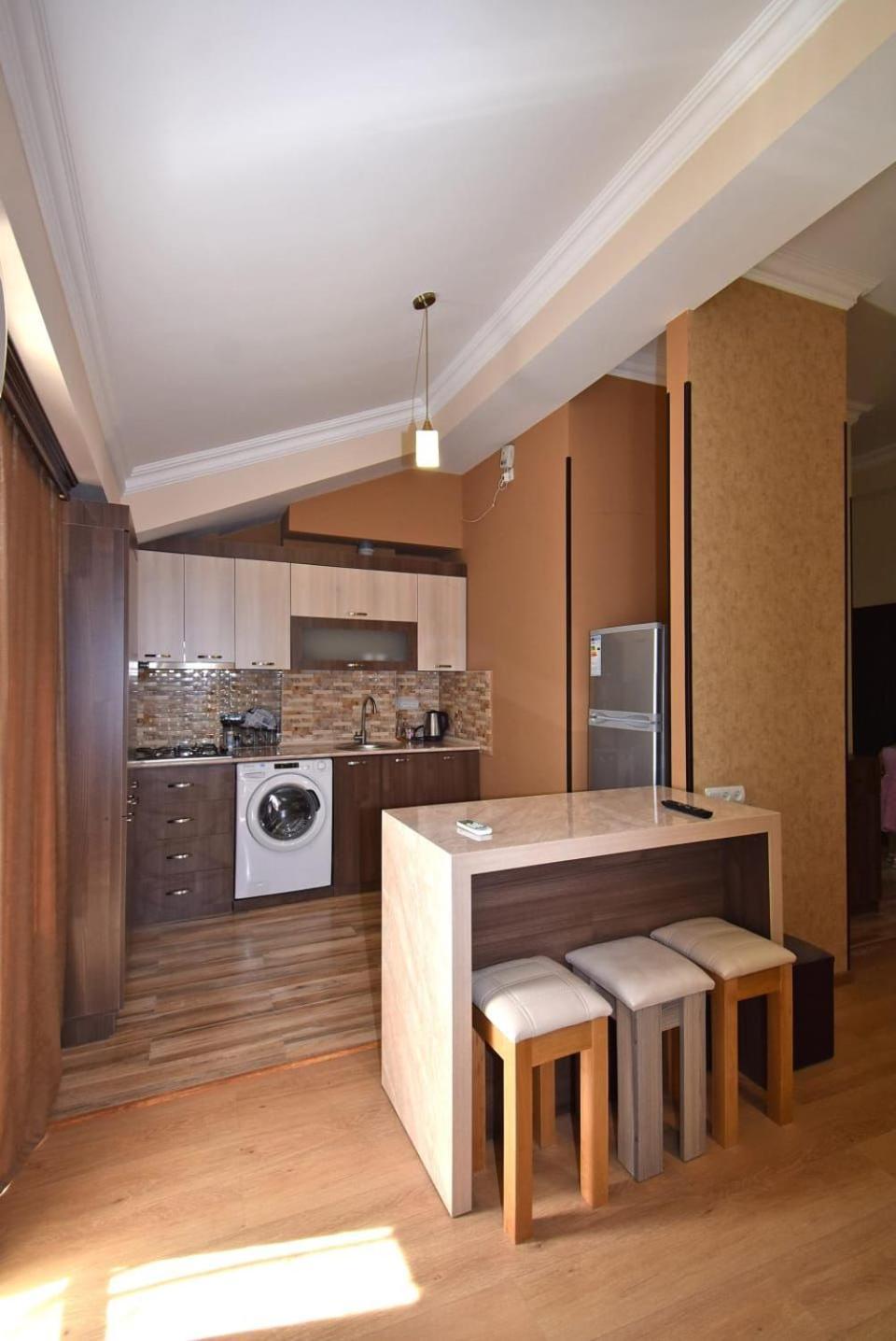 Modern Apartments And Tours Yerevan Luaran gambar