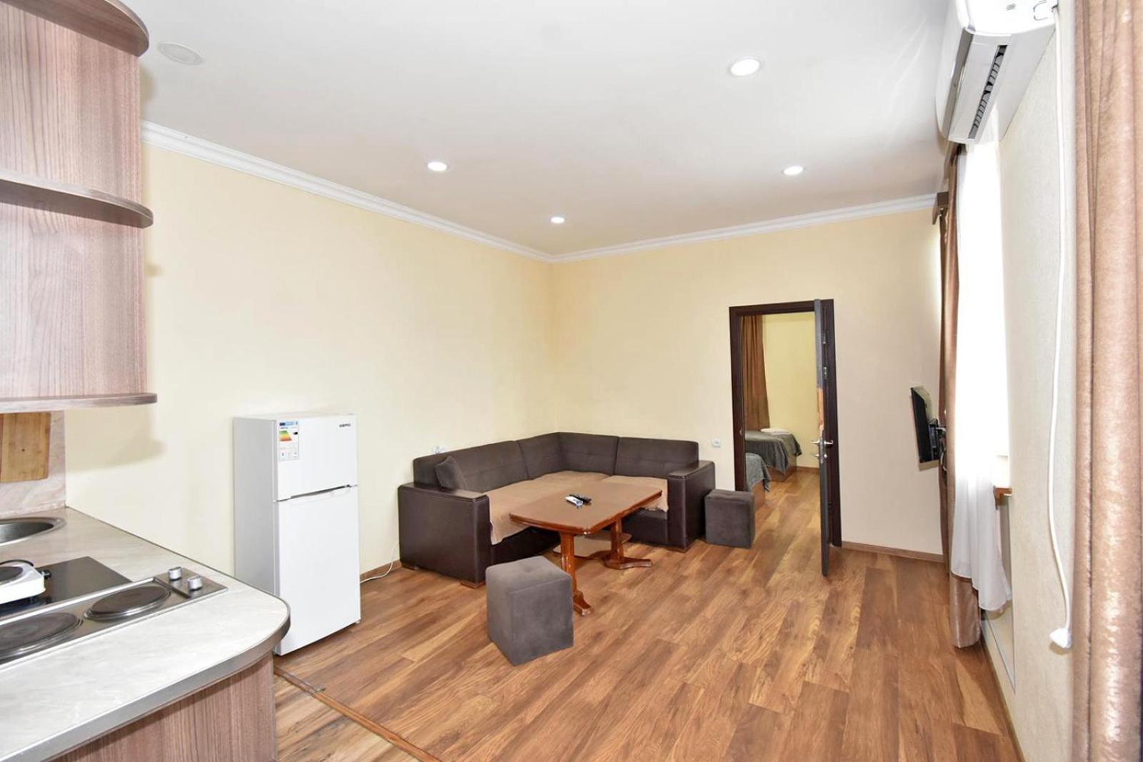 Modern Apartments And Tours Yerevan Luaran gambar
