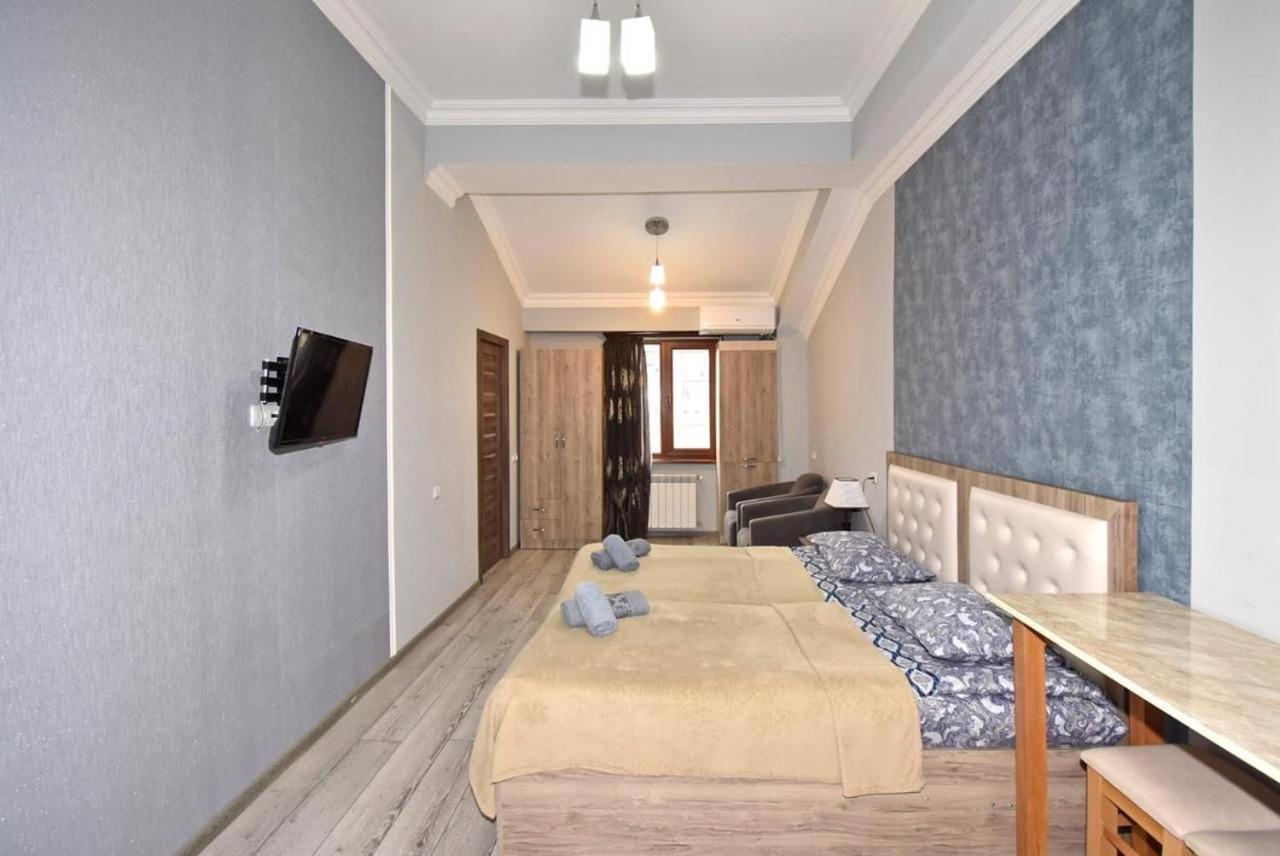 Modern Apartments And Tours Yerevan Luaran gambar