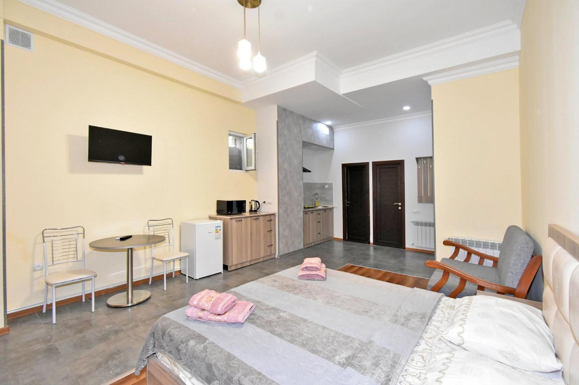 Modern Apartments And Tours Yerevan Luaran gambar