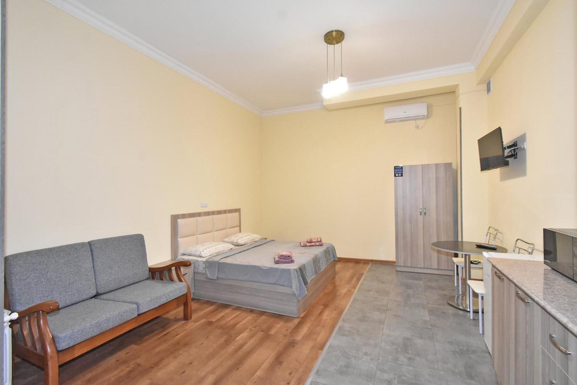 Modern Apartments And Tours Yerevan Luaran gambar